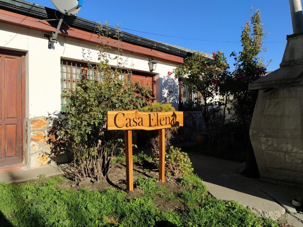 Casa Elena Bed & Breakfast Ushuaia Ngoại thất bức ảnh